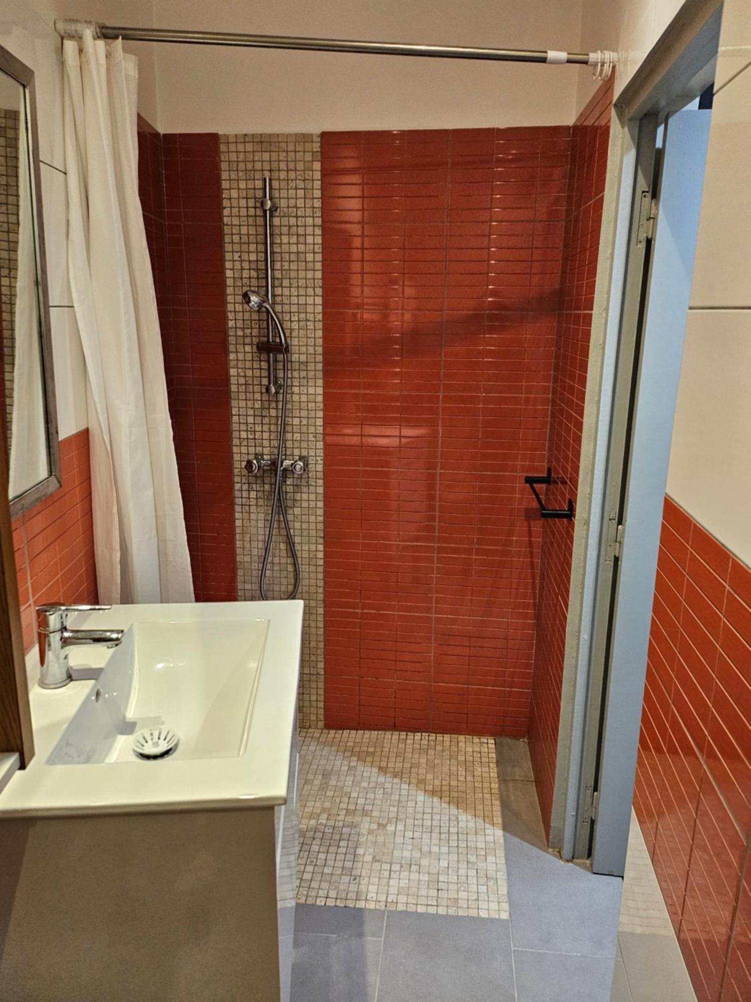 La Petite Maison Cereste Экстерьер фото