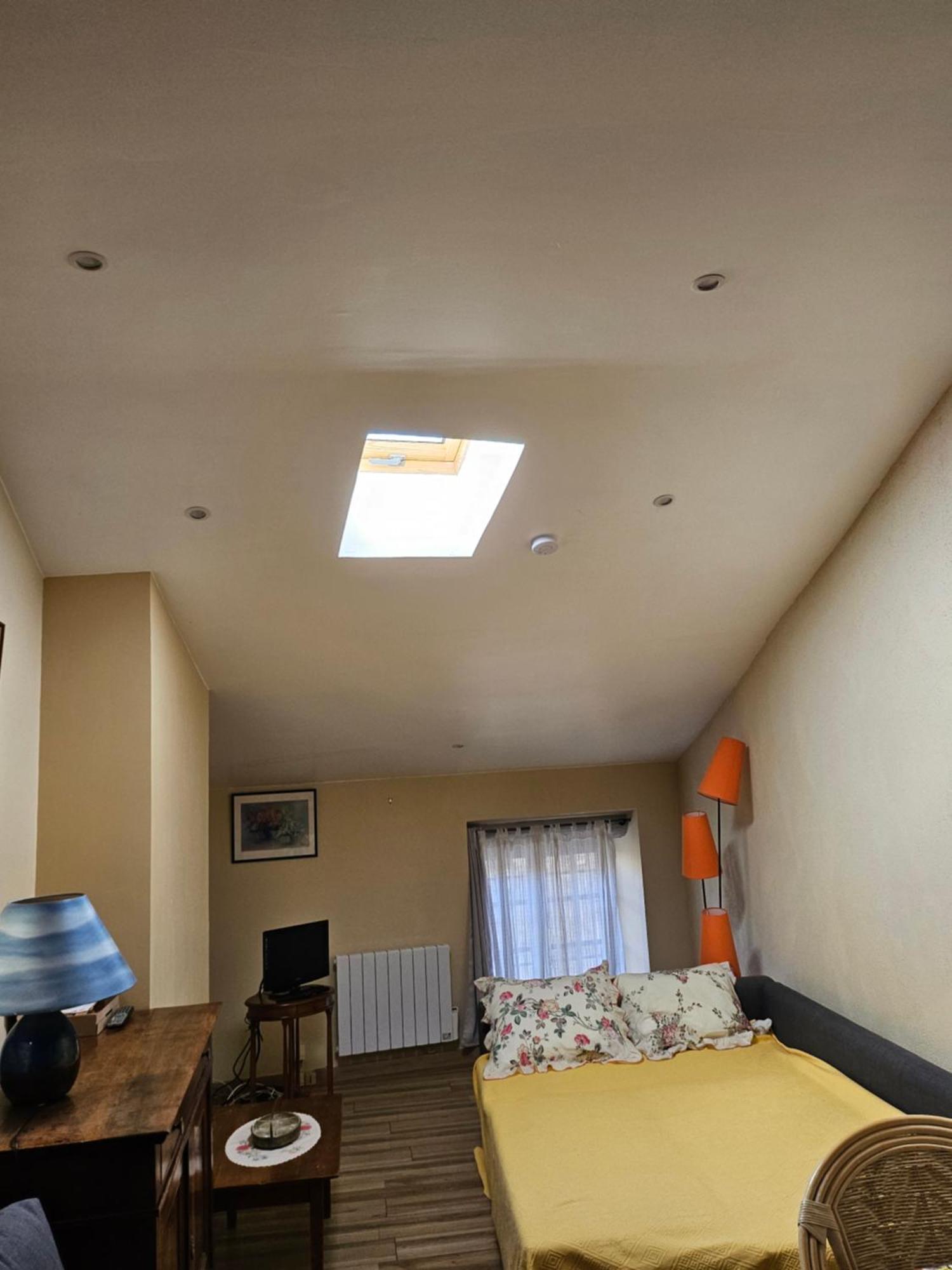 La Petite Maison Cereste Экстерьер фото
