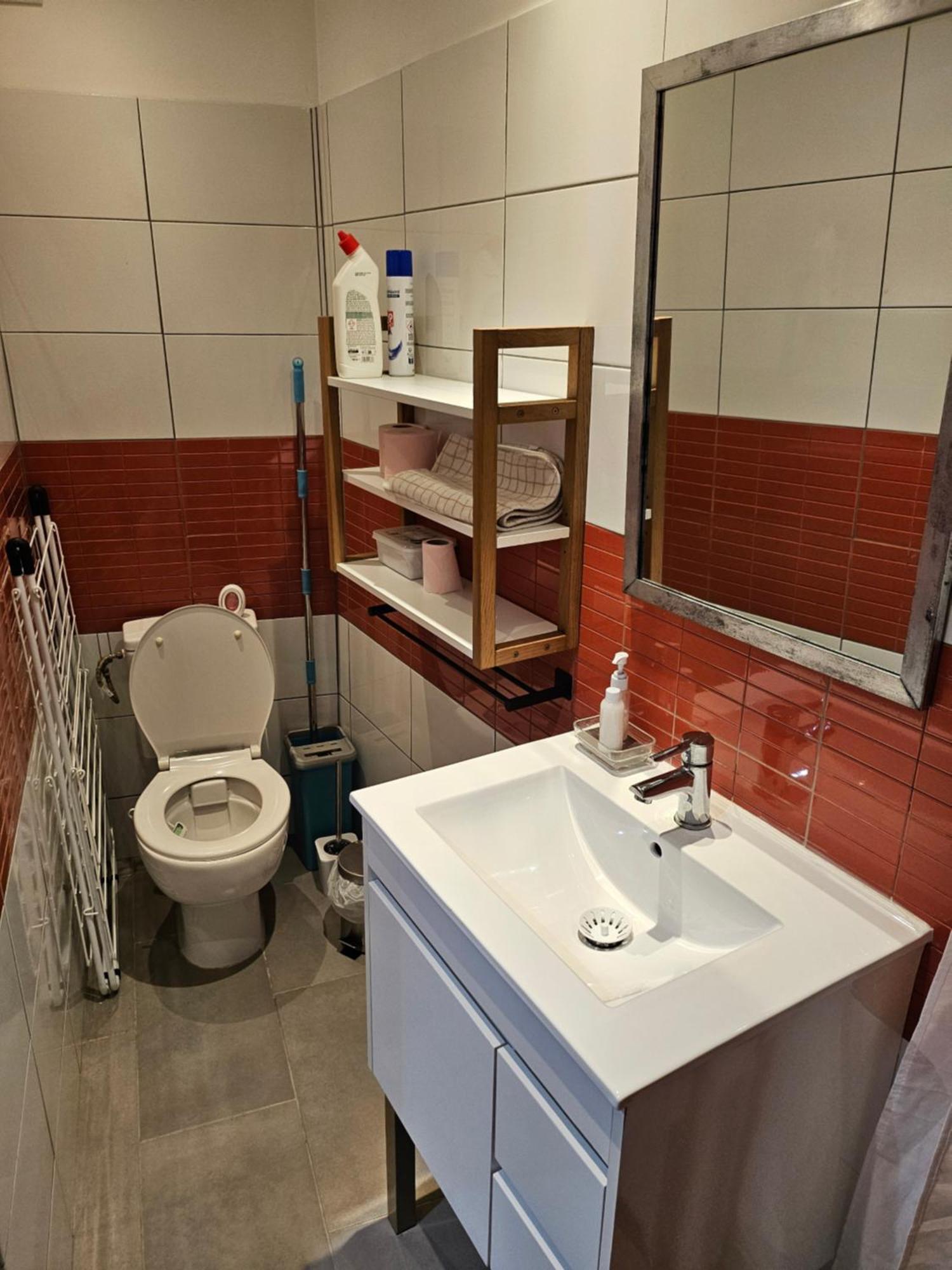 La Petite Maison Cereste Экстерьер фото